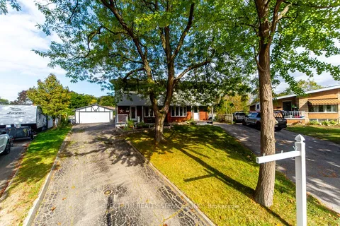 11 Carrington Court, ON L9A 4N5