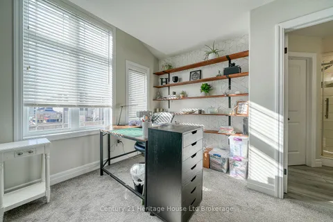 35 Peggy Avenue, ON N0J 1N0