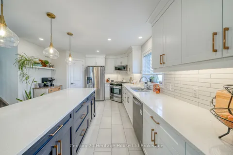 35 Peggy Avenue, ON N0J 1N0