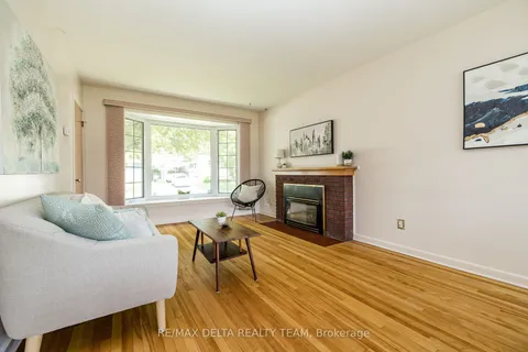 644 Browning Avenue, ON K1G 0T9