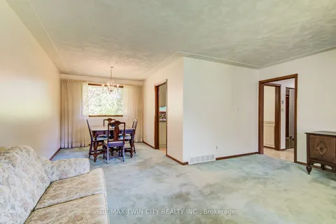 39 Kenwood Crescent, ON N1H 6E4