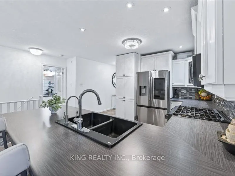 565 Grey Street, ON N3S 0C3