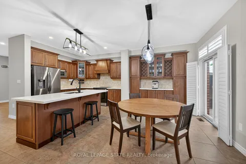 181 Springview Drive, ON L8B 0V9