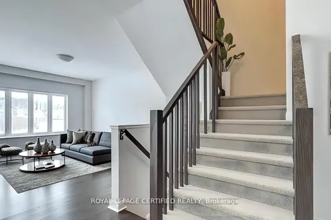 15 Ladd Avenue, ON N3T 0S1