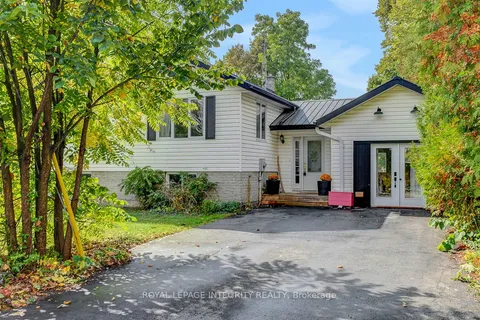 34 Bennett Street, ON K0E 1X0