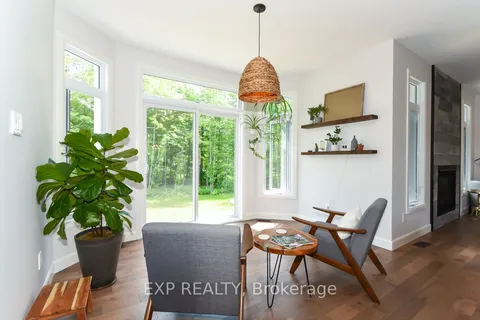 1579 ROLLIN Road, ON K0A 3N0