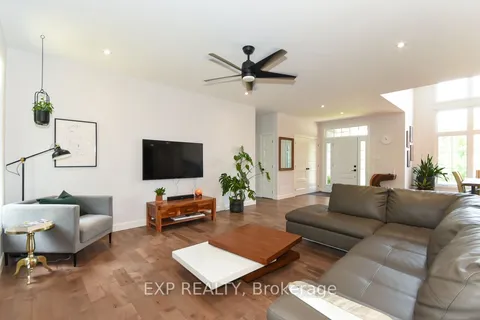 1579 ROLLIN Road, ON K0A 3N0