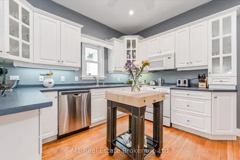 119 John Street, ON N0G 2W0