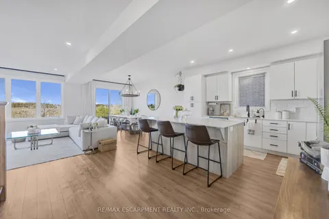 52 Bedrock Drive, ON L8J 0K6