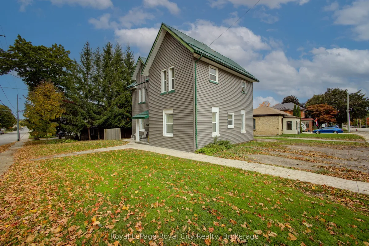 103 Patrick Street, ON N0G 2N0