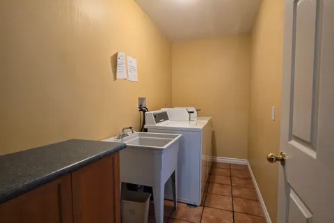 103 Patrick Street, ON N0G 2N0