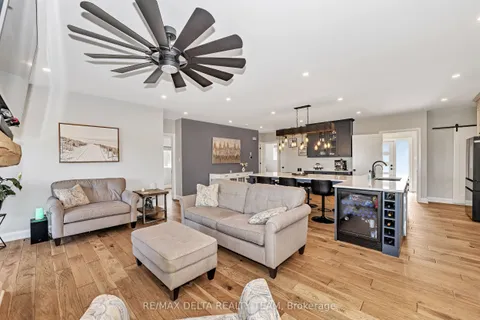 4645 Mcneely Rd Road, ON K4B 1J1