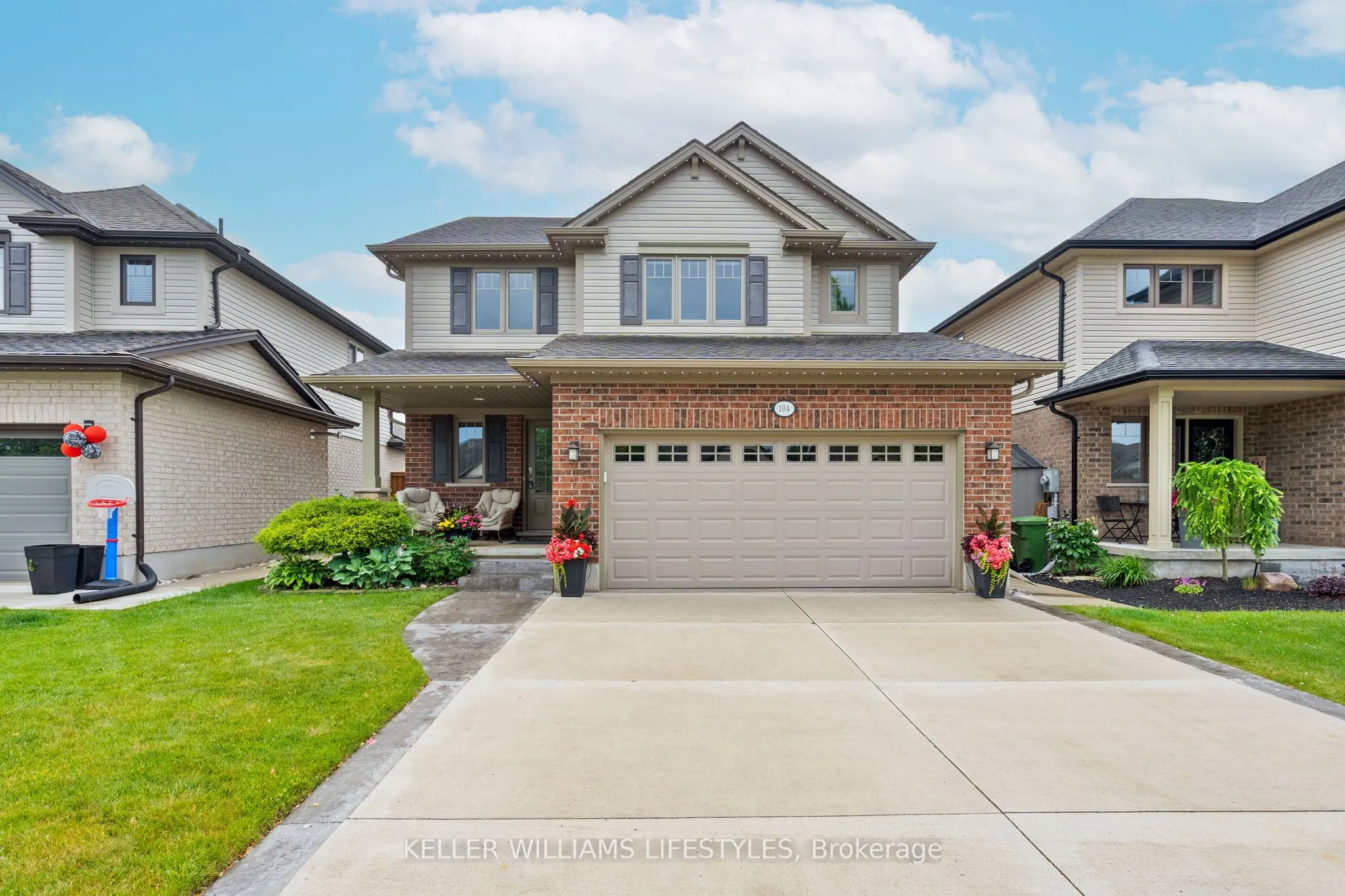 104 Westlake Drive, ON N5P 0B7