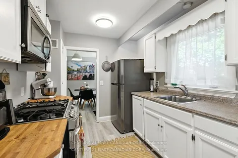 330 GLENROSE Drive, ON N6K 2A8