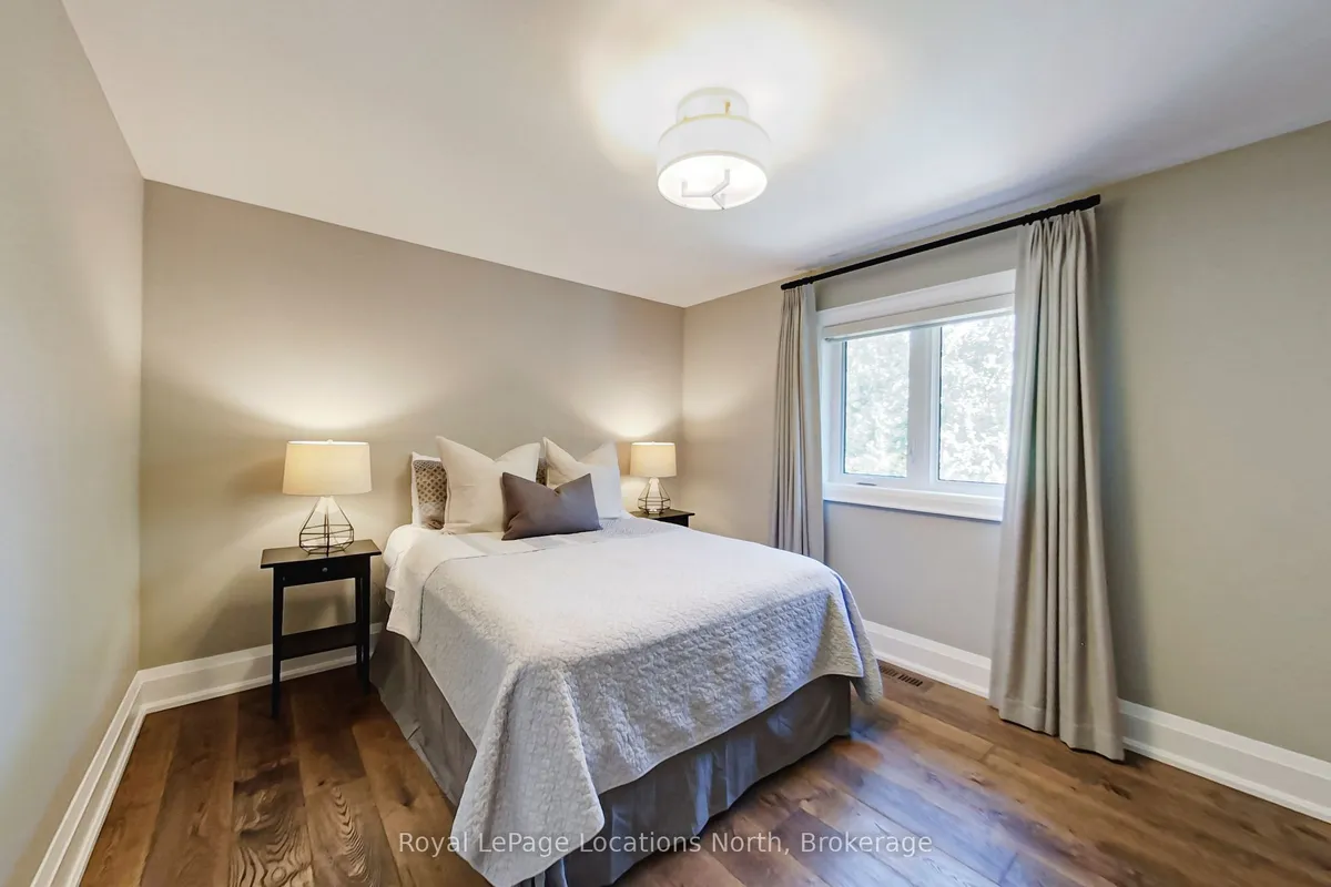 113 Aspen Way, ON L9Y 0S8