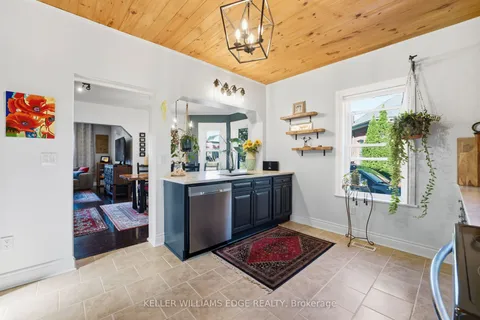 28 Mount Pleasant Street, ON N3T 1S6