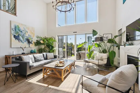 213 Strachan Street, ON L1A 0E6