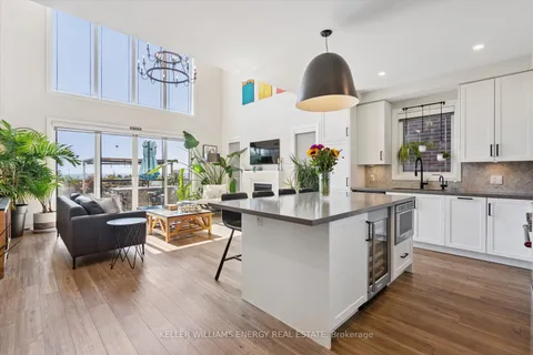 213 Strachan Street, ON L1A 0E6