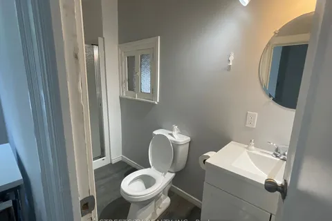 360 Princess Avenue, ON N6B 2A8