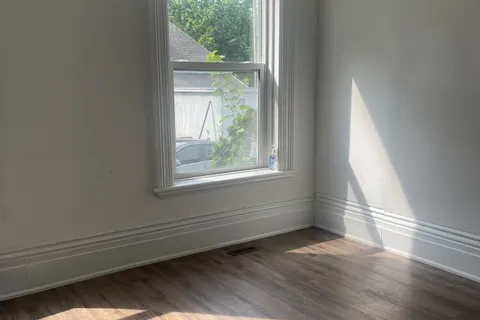 360 Princess Avenue, ON N6B 2A8