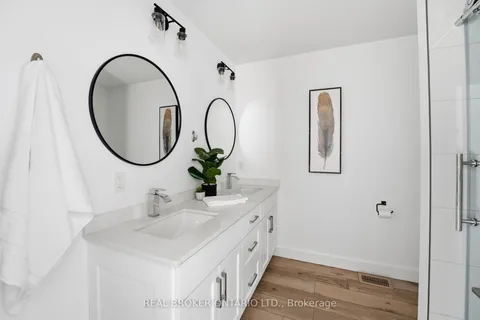 160A Concession Street, ON N4G 4G8