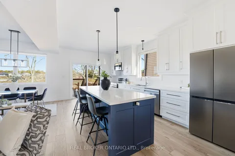 160A Concession Street, ON N4G 4G8