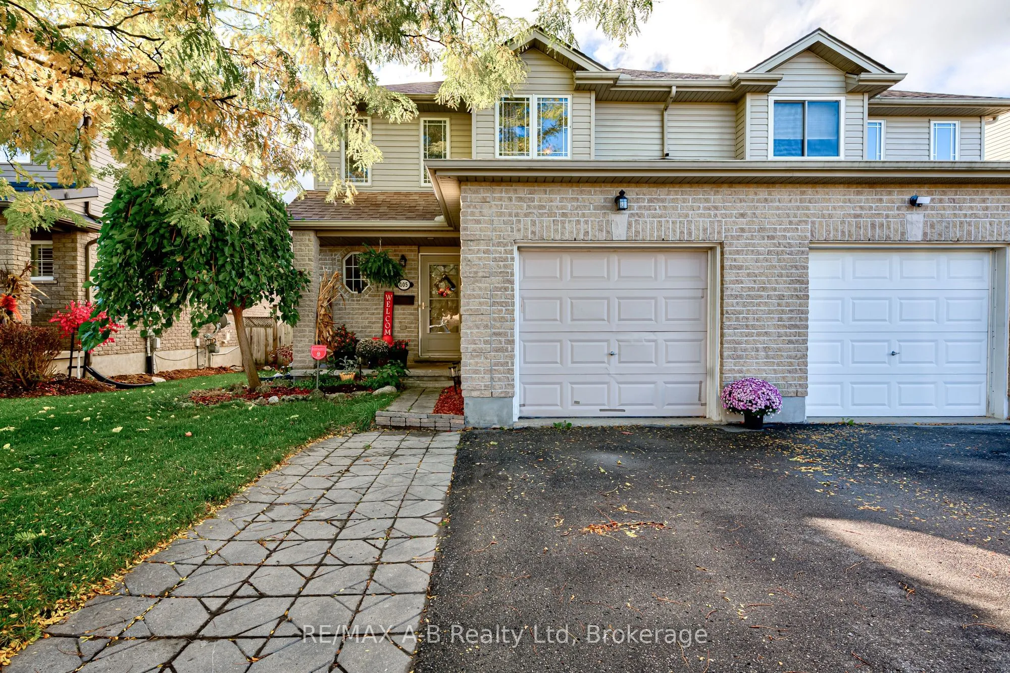 105 Maxwell Street, ON N4X 0A2