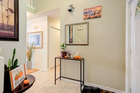 105 Maxwell Street, ON N4X 0A2