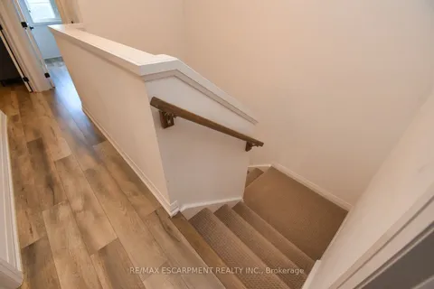 120 Court Drive, ON N3L 4C1