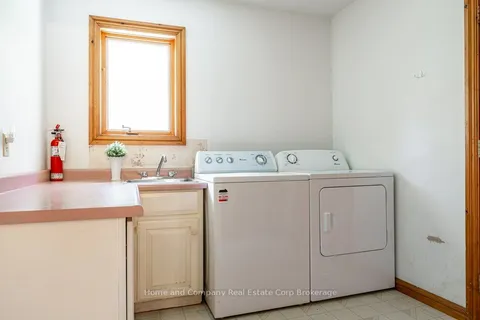 2857 Forest Road, ON N5A 6S5