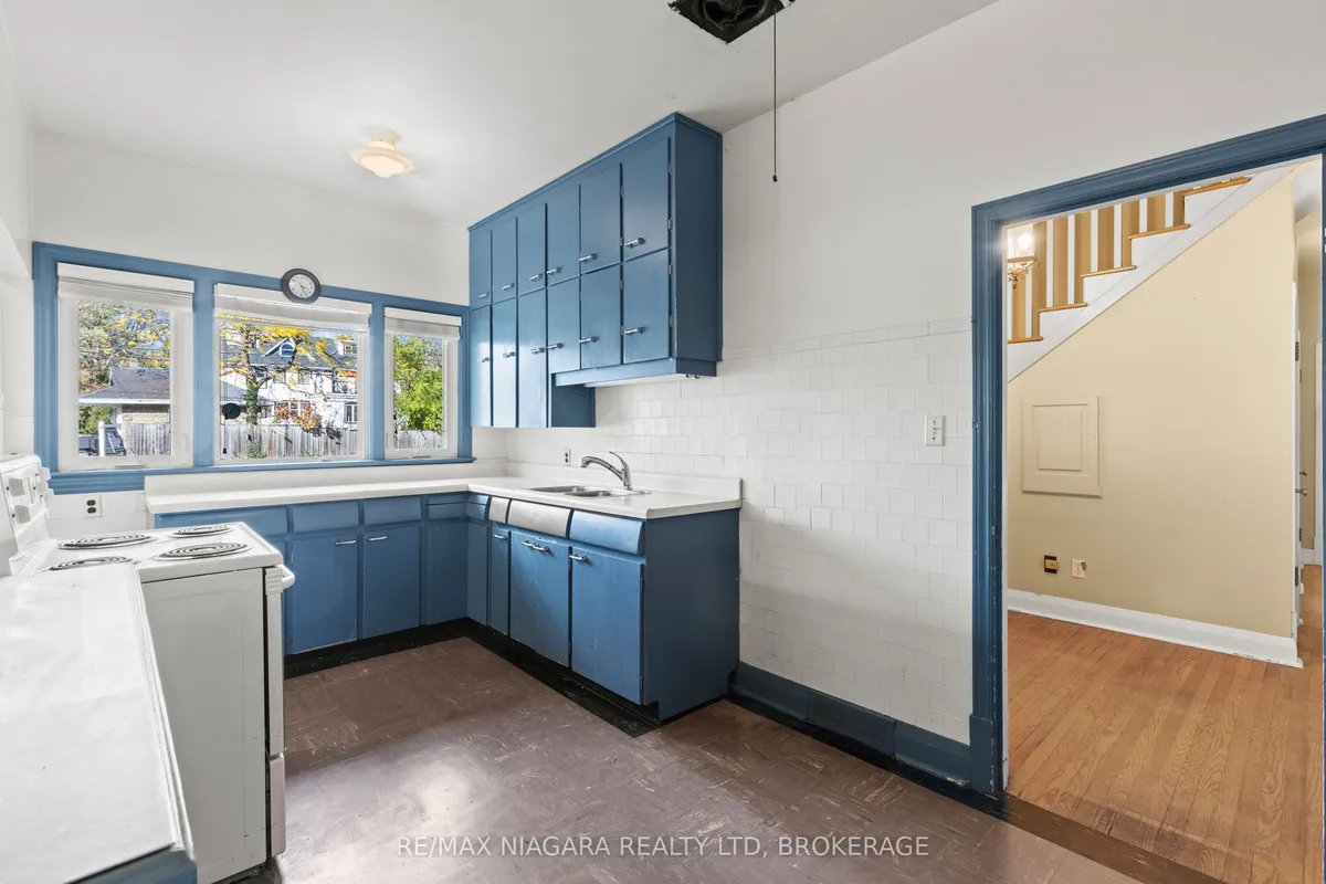 87 Fitch Street, ON L3C 4V3