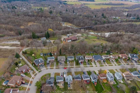 180 Nith River Way, ON N0B 1E0