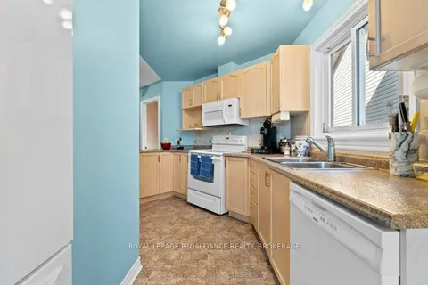 781 Shires Way, ON K7M 8X9