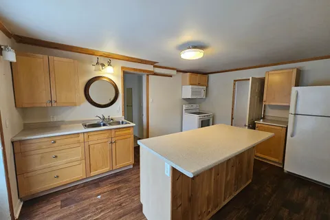 43 Trafalgar Street, ON N7A 1T3