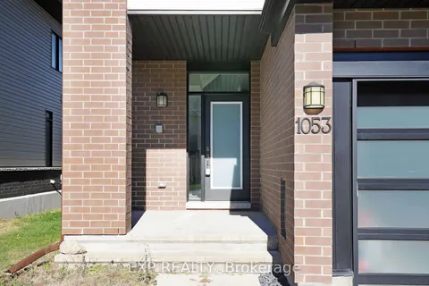 1053 Lunar Glow Crescent, ON K4M 0J9