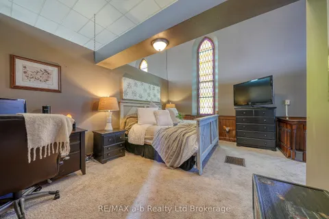 5924 Putnam Road, ON N0L 2J0