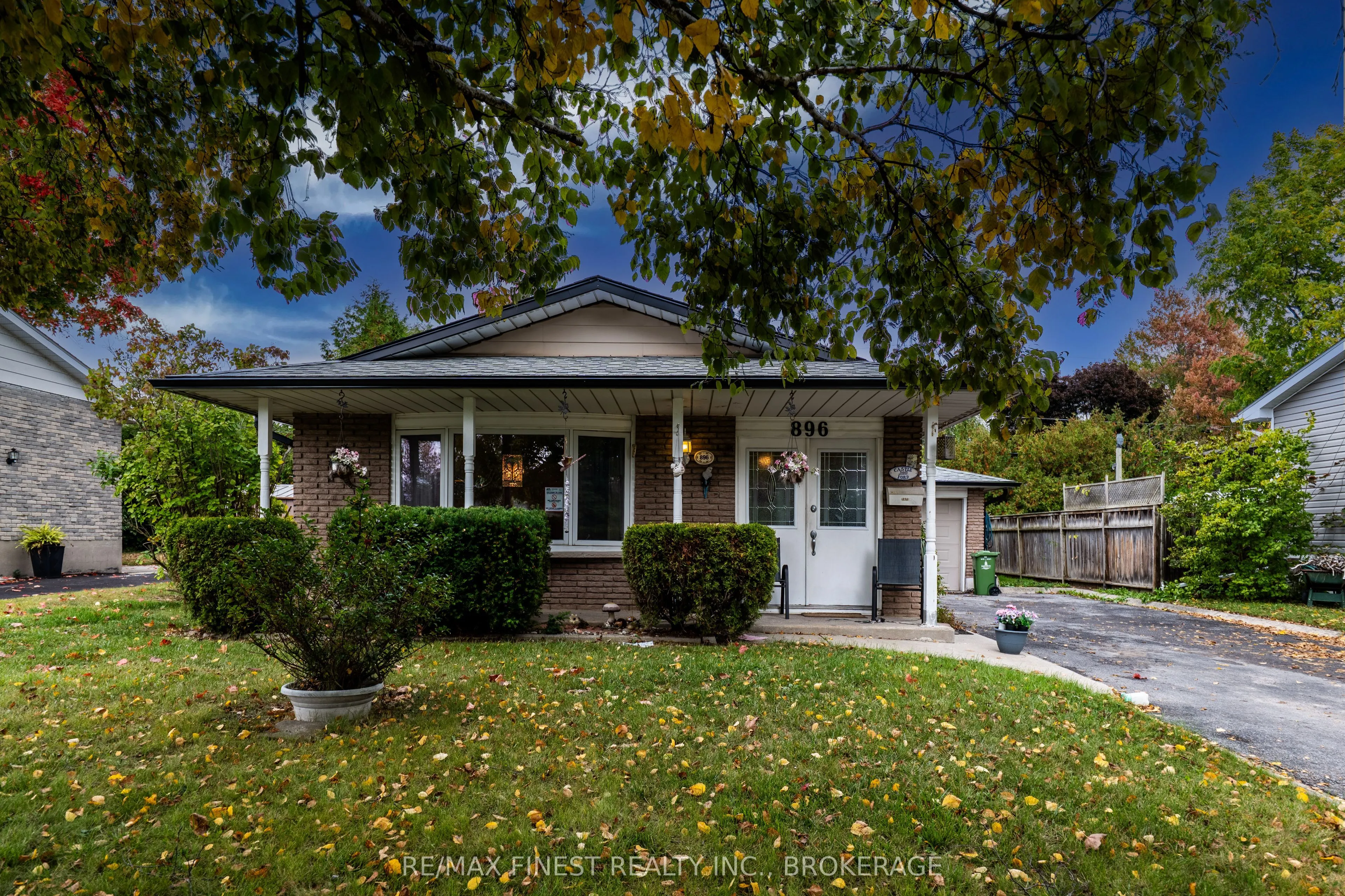 896 Development Drive, ON K7M 5T1