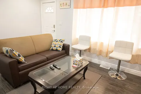 6241 Montrose Road, ON L2H 1L5