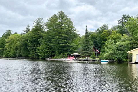 30 Mcvittle Island, ON P1L 1W8