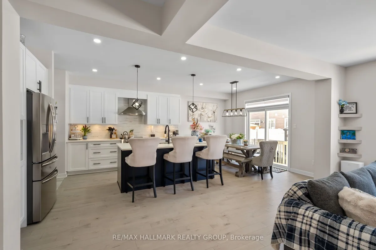 1015 Keeper Heights, ON K0A 2Z0