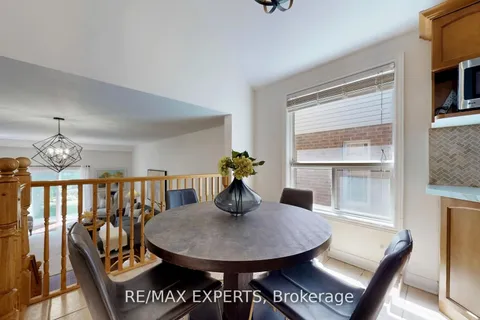 11 Wilton Road, ON N1E 7L5