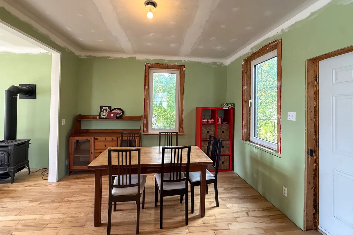 26 Elgin Street, ON K7A 3C4