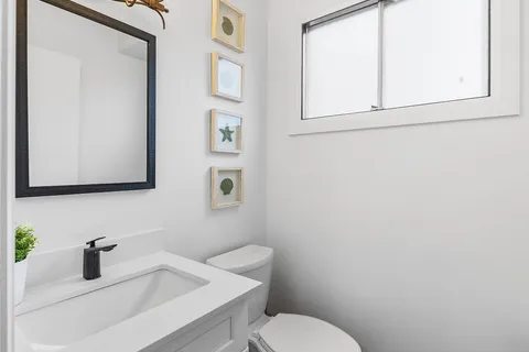 102 Dundee Drive, ON N3W 1J8