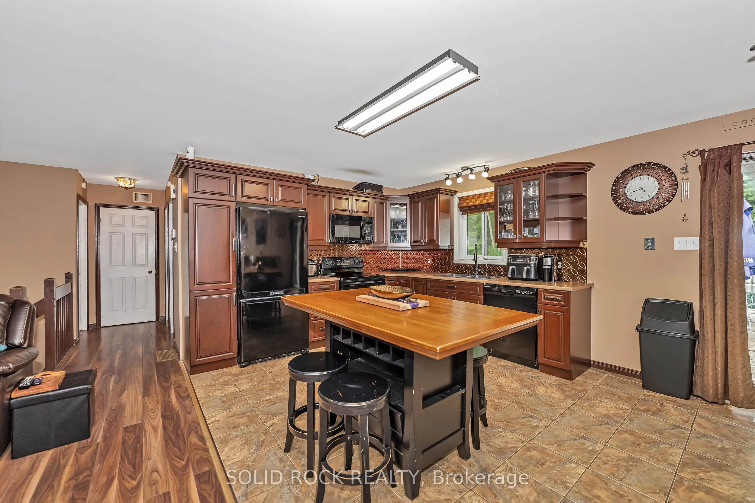 17372 Cameron Road, ON K0C 2A0