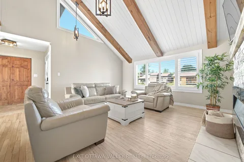 36 Thomas Street, ON K0J 1P0