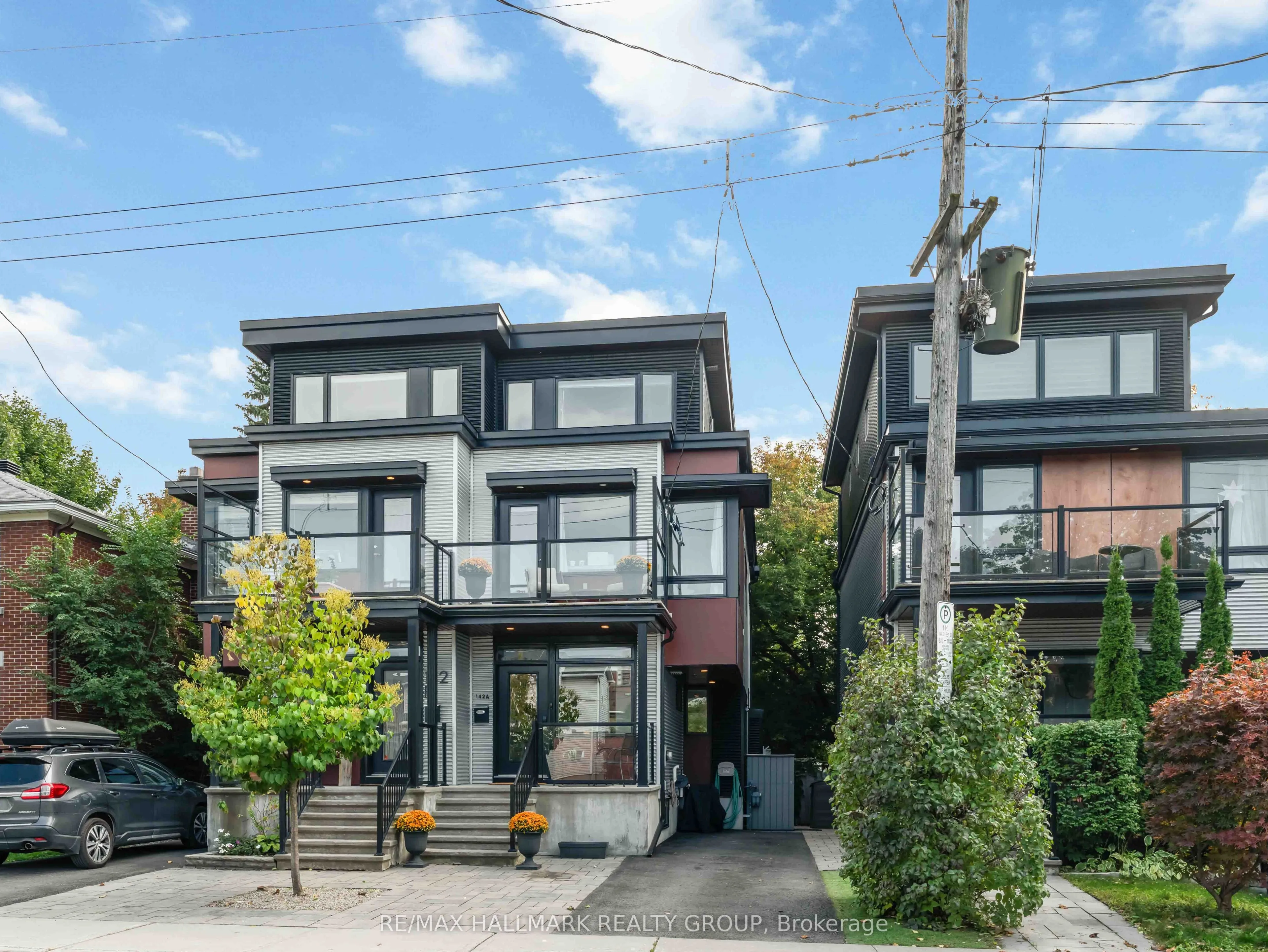 142 Queen Mary Street, ON K1K 1X5