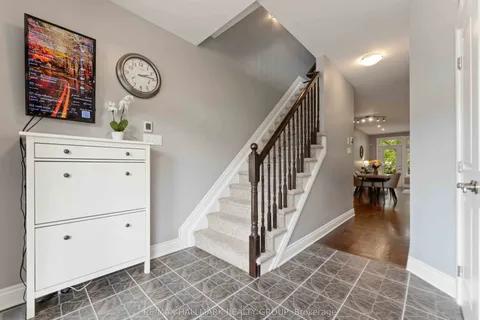 142 Queen Mary Street, ON K1K 1X5