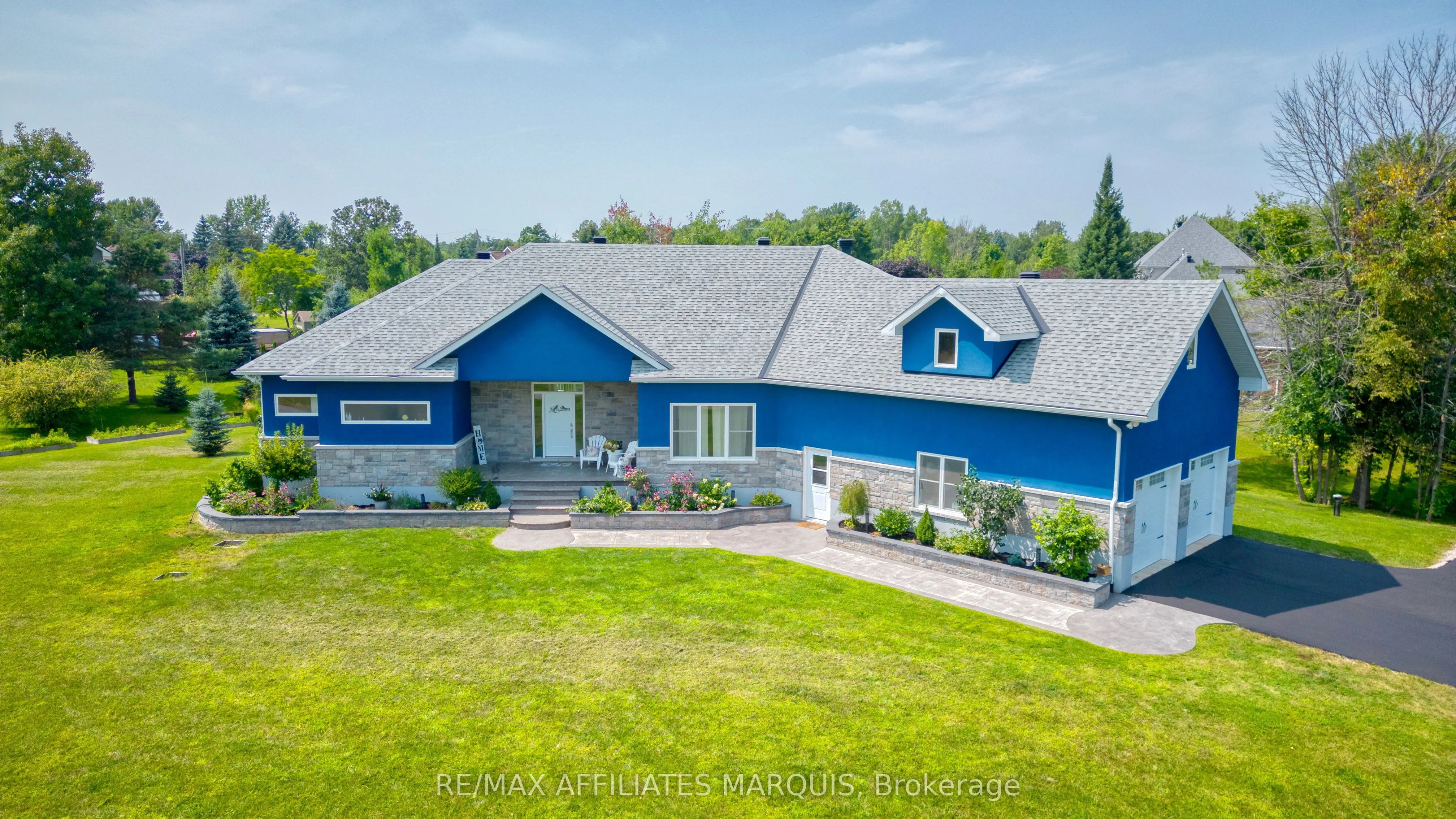 23 TUDOR Circle, ON K0G 1L0