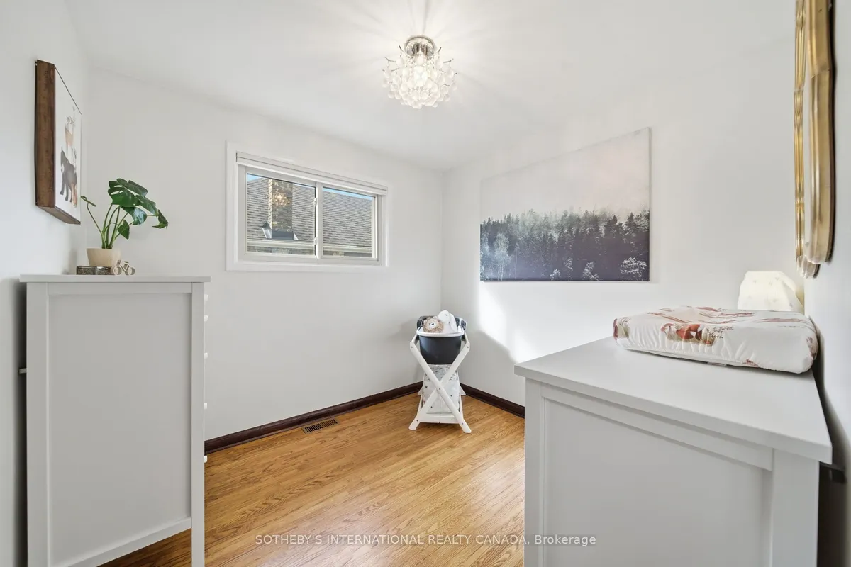 23 East 16th Street, ON L9A 4J1