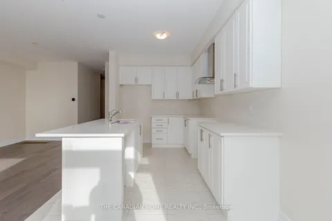 10 SUNFLOWER Crescent, ON L3B 0L3